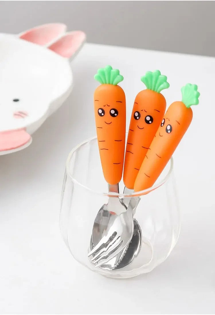 Children's Carrot Tableware